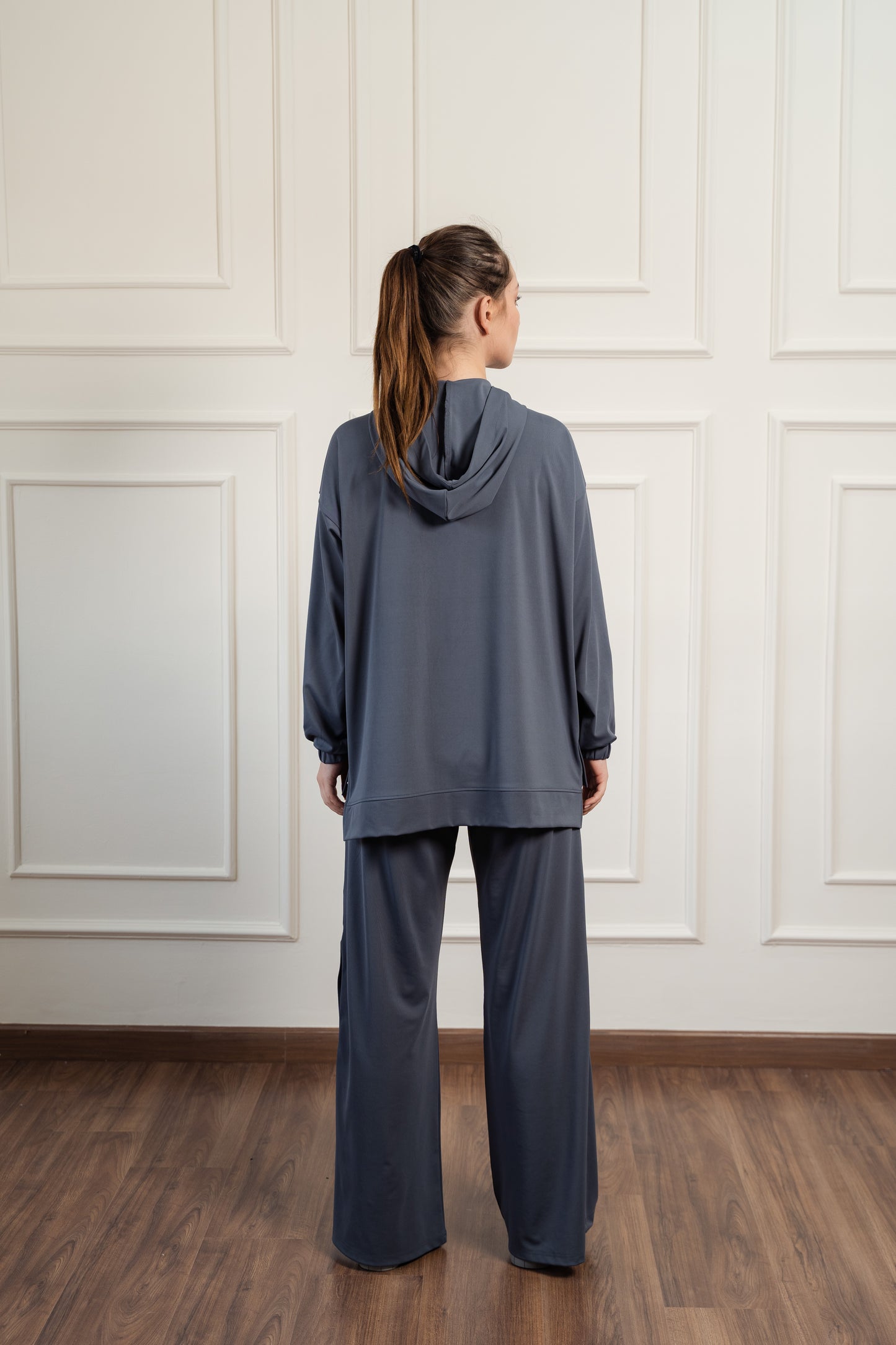 Wide Leg Side Buttons Set In Gray
