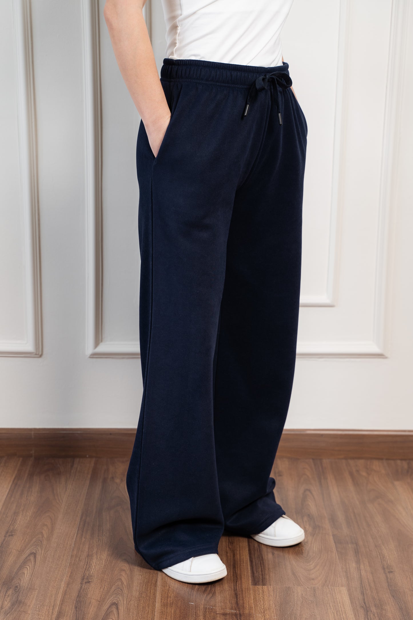 Wide-Leg Sweatpants In Fleece | Navy