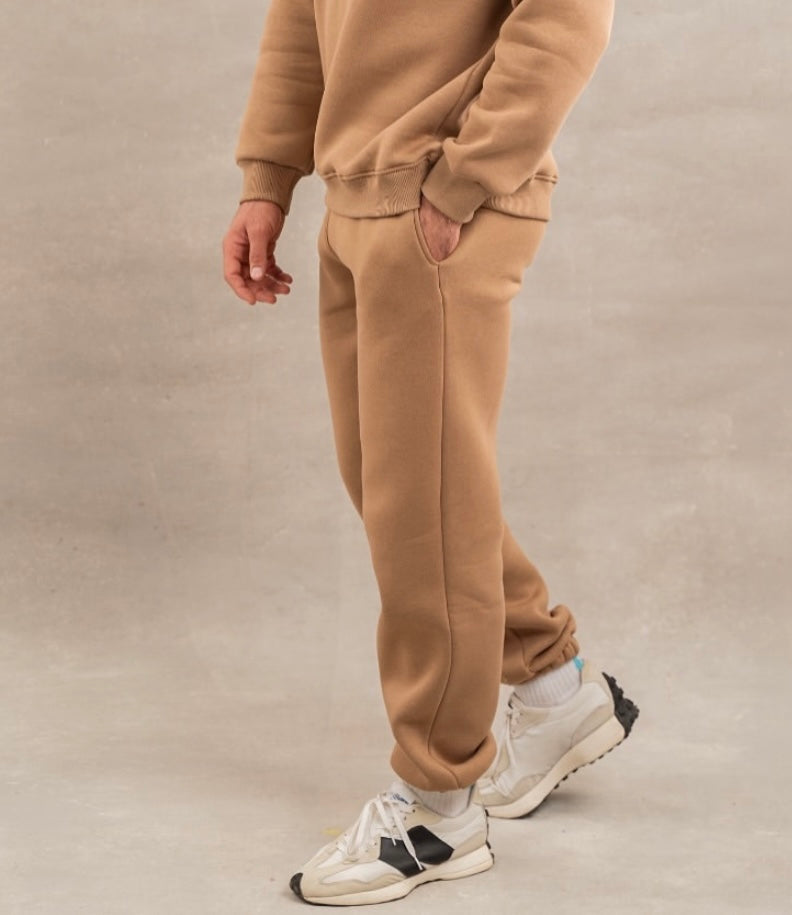 Men Basic Fleece Sweatpants In Light Brown