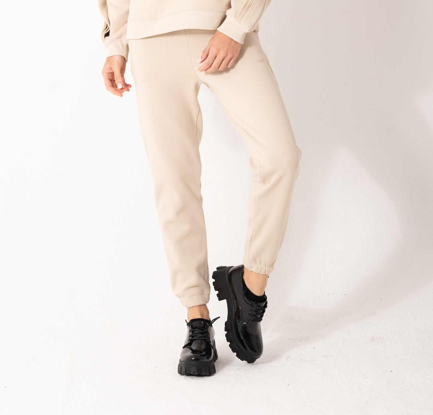 Elastic Sweatpants In Beige