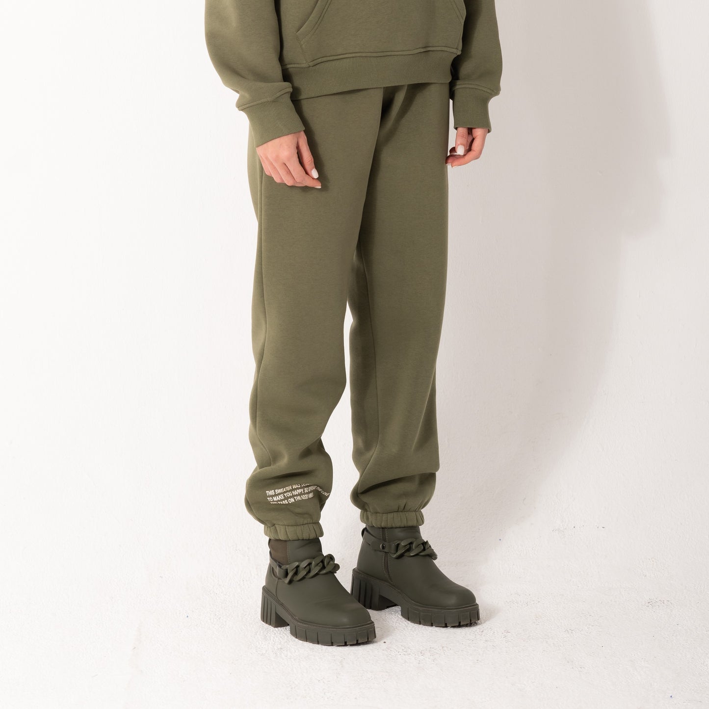 Basic Fleece Sweatpants In Olive