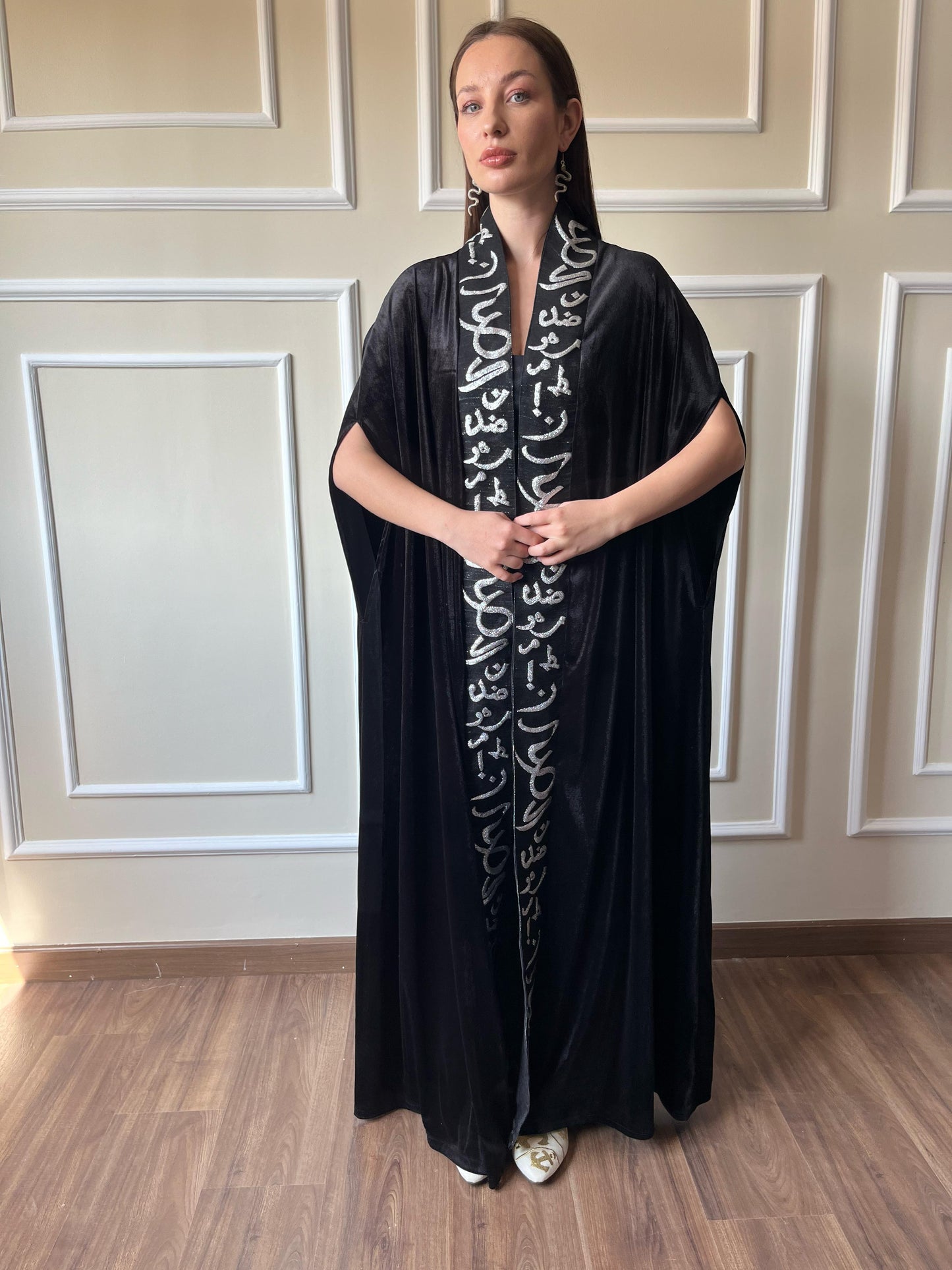 Arabic Calligraphy Velvet Abaya IN Black & Silver